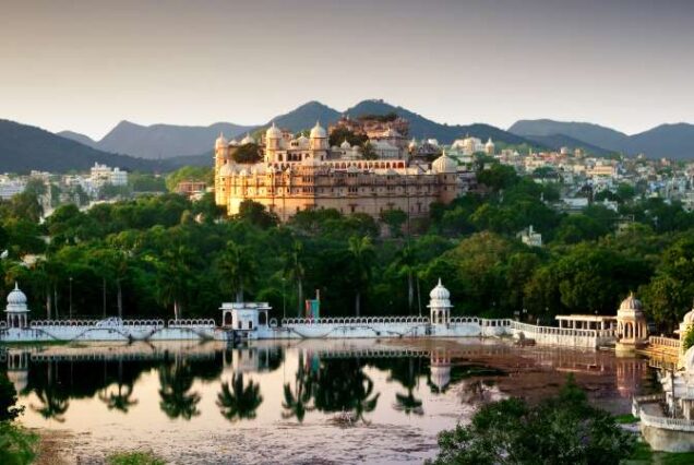 Golden Triangle Tour With Jodhpur And Udaipur By Car